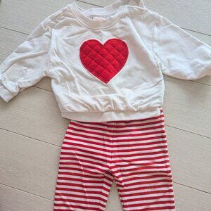 Cat & Jack Valentines swearsuit